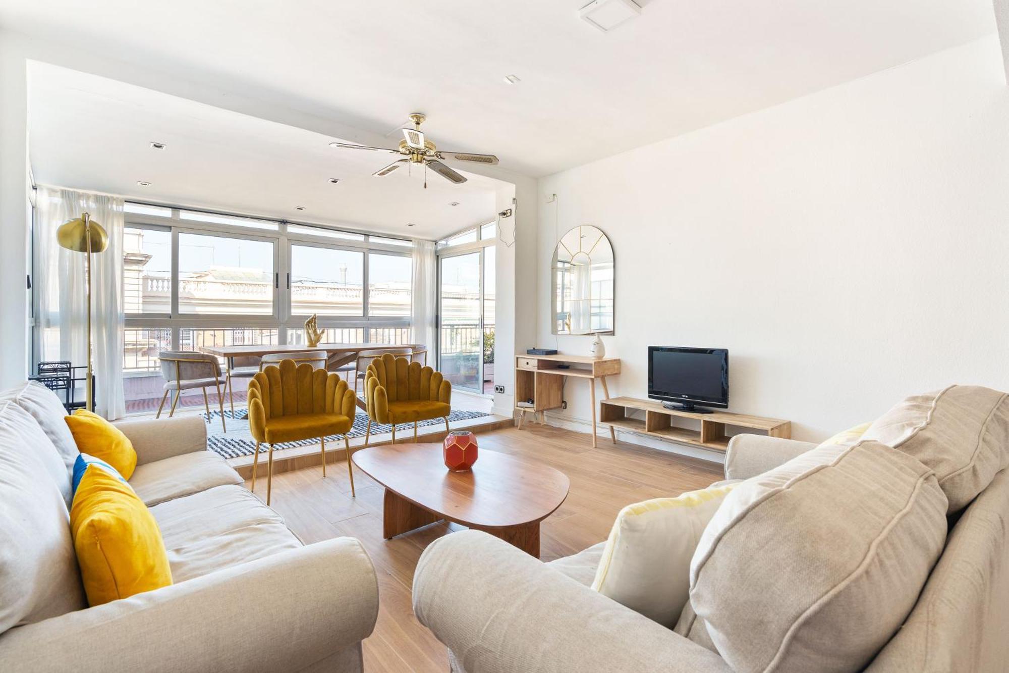 Chic 3Br Retreat With Private Terrace Apartment Barcelona Exterior photo